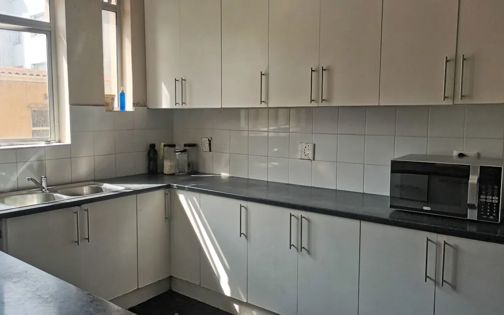 Apartment for sale in Central, Port Elizabeth, Gqeberha - 1PLZ1694710 Apartment for sale in Central, Port Elizabeth, Gqeberha - 1PLZ1694710