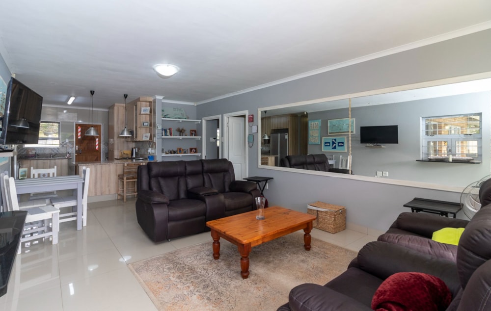 House to rent in Bushmans River Mouth - 1KO1694647 House to rent in Bushmans River Mouth - 1KO1694647