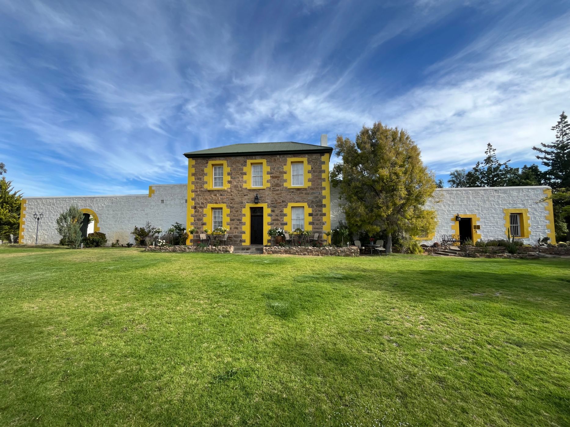 House for sale in Willowmore - 1KK1694615