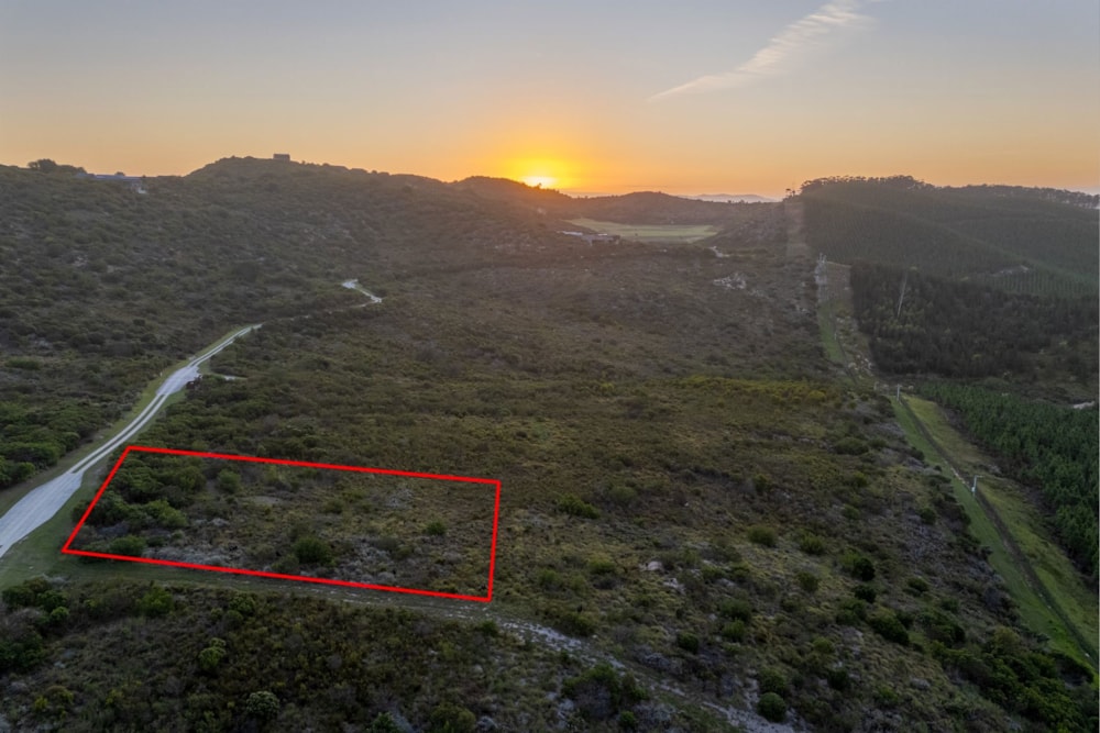 Vacant land for sale in Pezula Private Estate - 1KG1695409