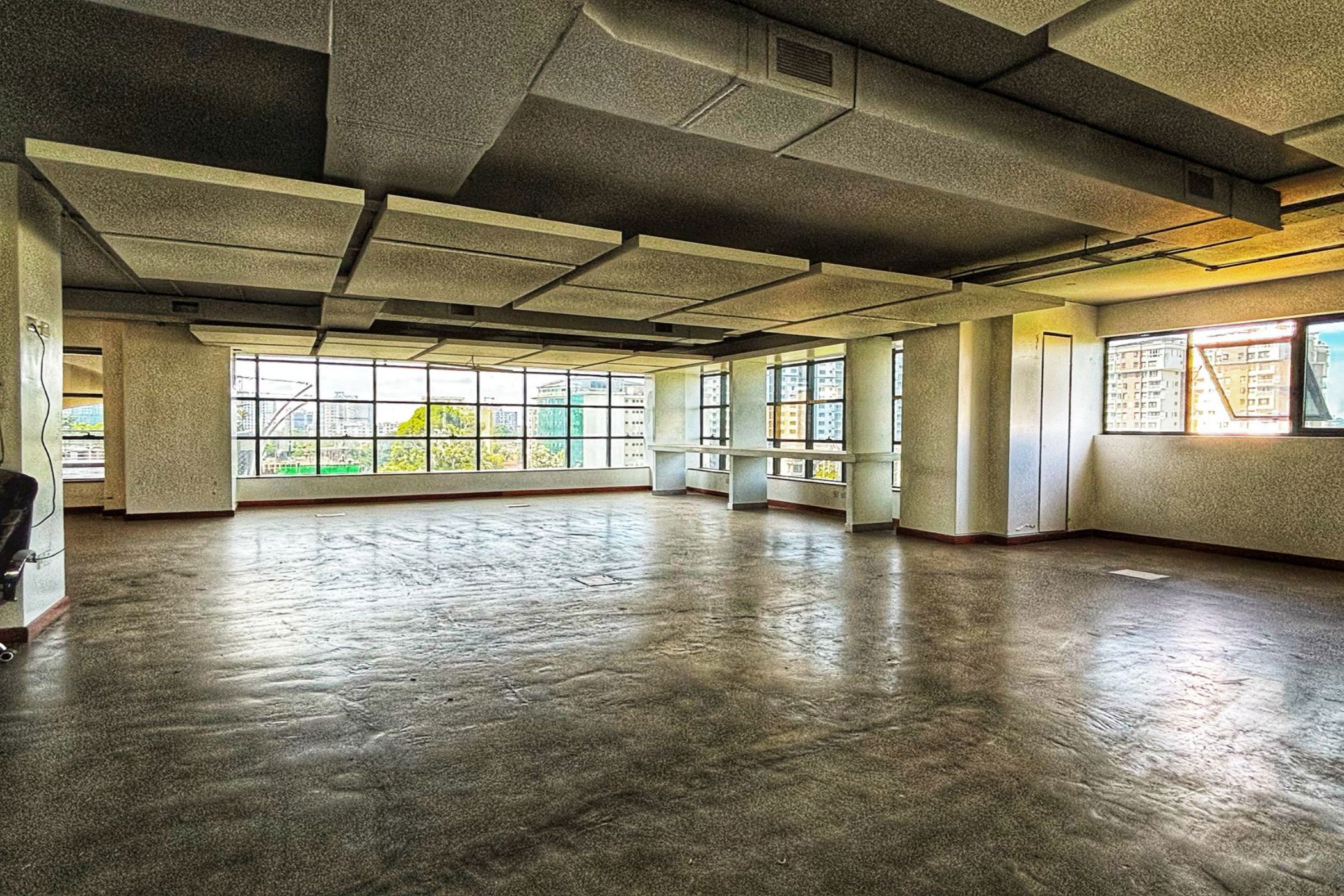 Commercial office to rent in Kilimani, Kenya - 3KE1700478