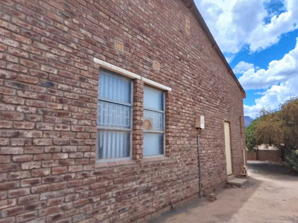 Commercial Building for sale in Calvinia - 1NA1694673