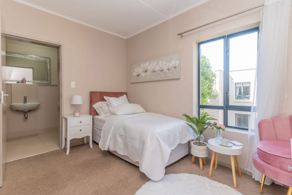 Apartment for sale in Pinelands, Cape Town - KW1694705
