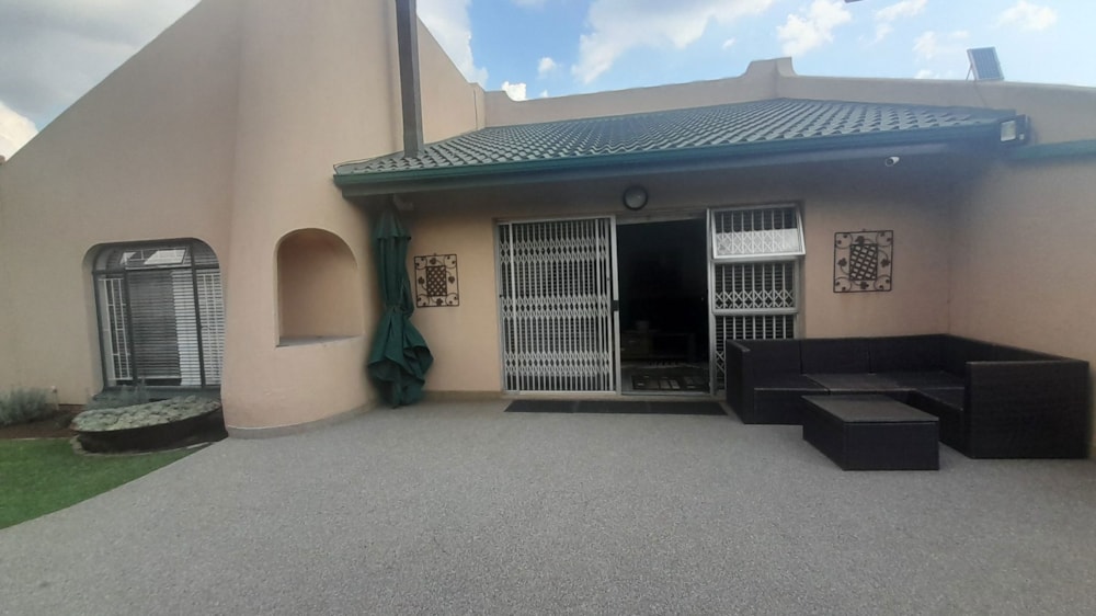 House for sale in Vanderbijlpark SE 3 - 1VT1694722