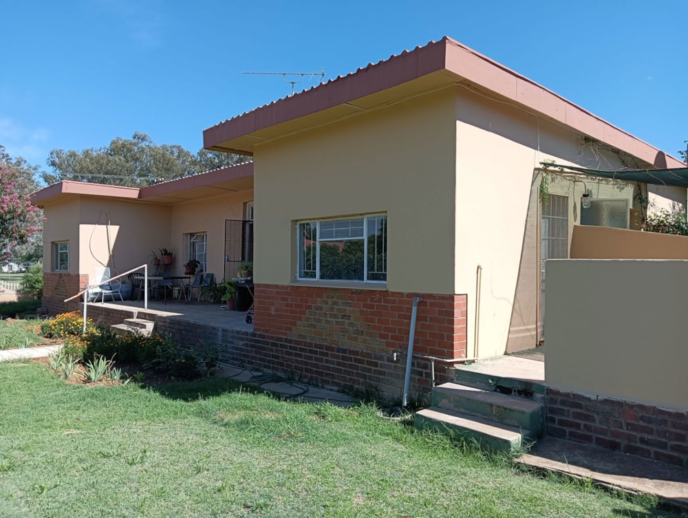 Bachelor apartment let in Brandfort - 1BX1694782 Bachelor apartment let in Brandfort - 1BX1694782