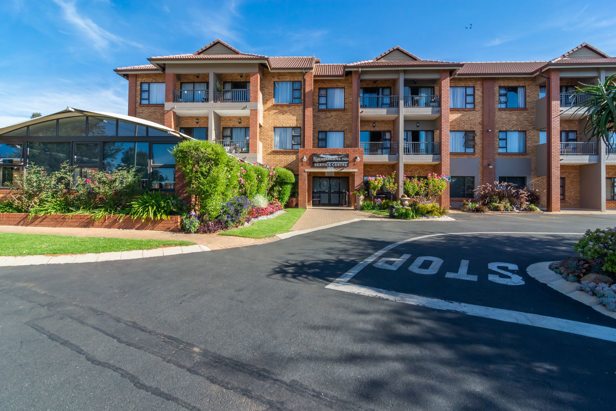 Retirement apartment sold in Featherbrooke Hills Retirement Village - 1KR1694877