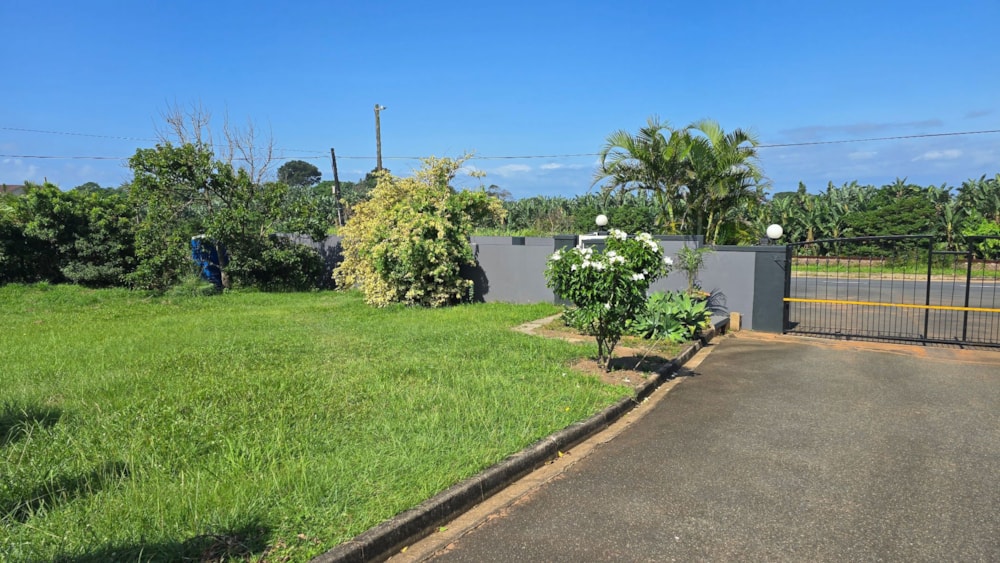 Residential vacant land for sale in Umtentweni - 1PSH1694815