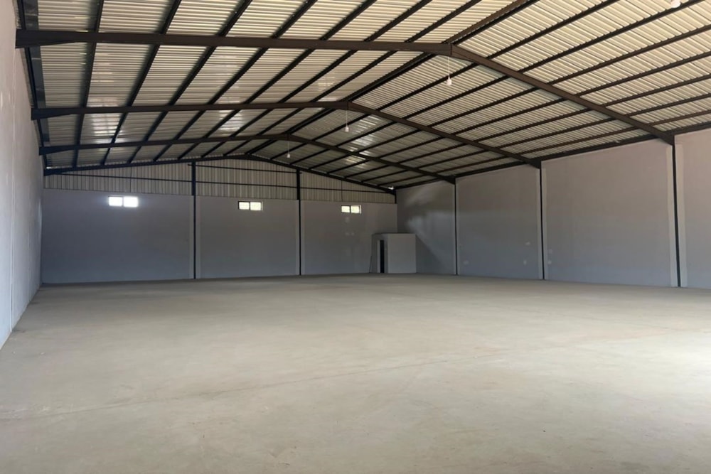 Commercial industrial property to rent in Makeni, Zambia - 3ZA1712308 Commercial industrial property to rent in Makeni, Zambia - 3ZA1712308