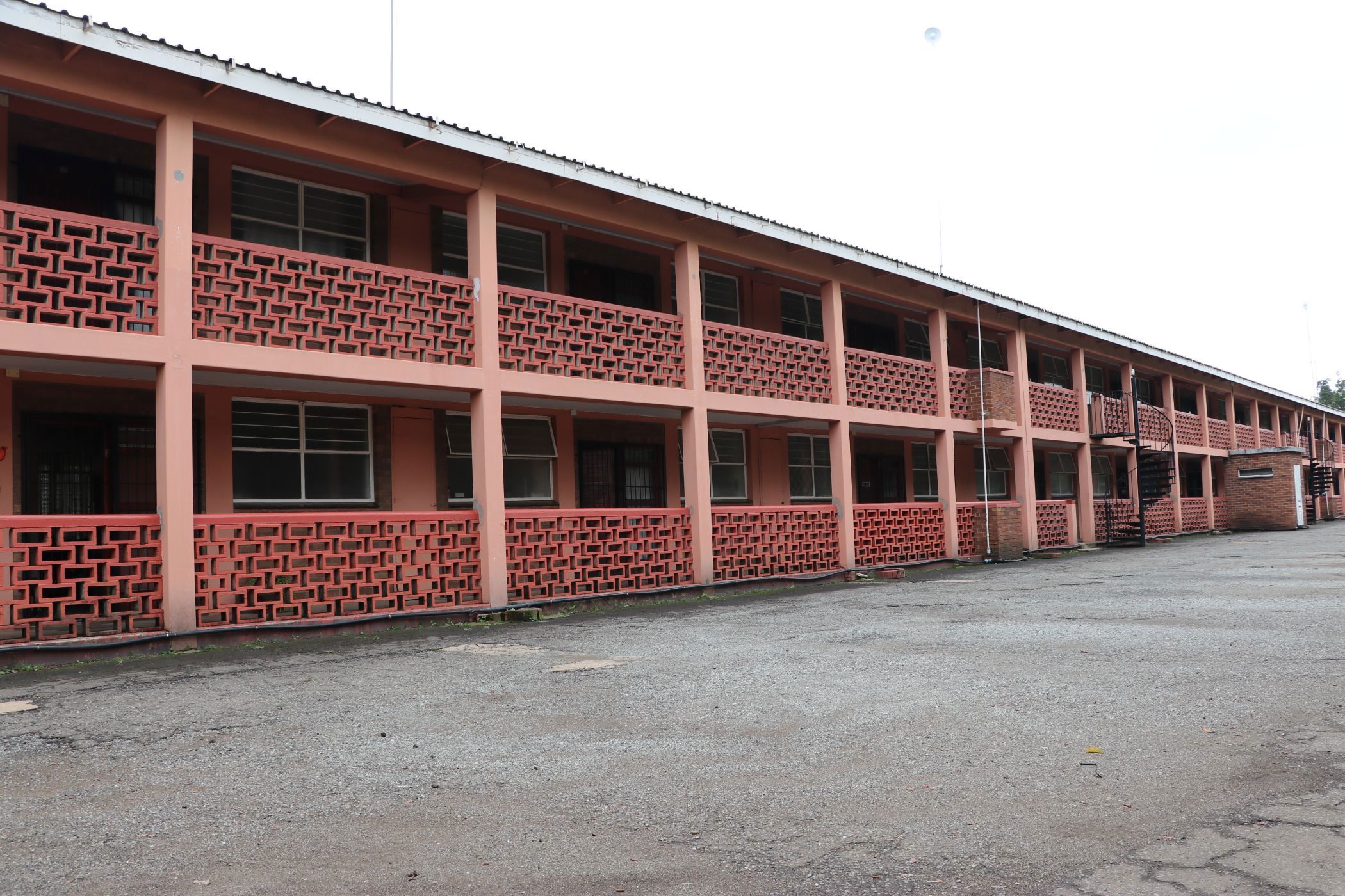 Commercial flats for sale in Three Rivers North - 1VT1694864