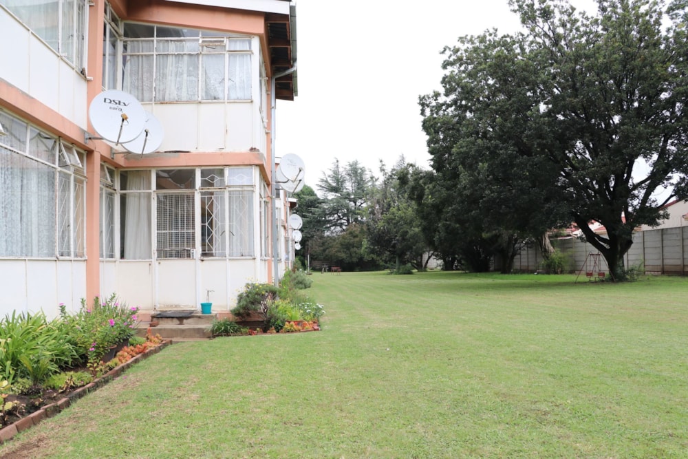 Commercial flats for sale in Three Rivers North - 1VT1694864