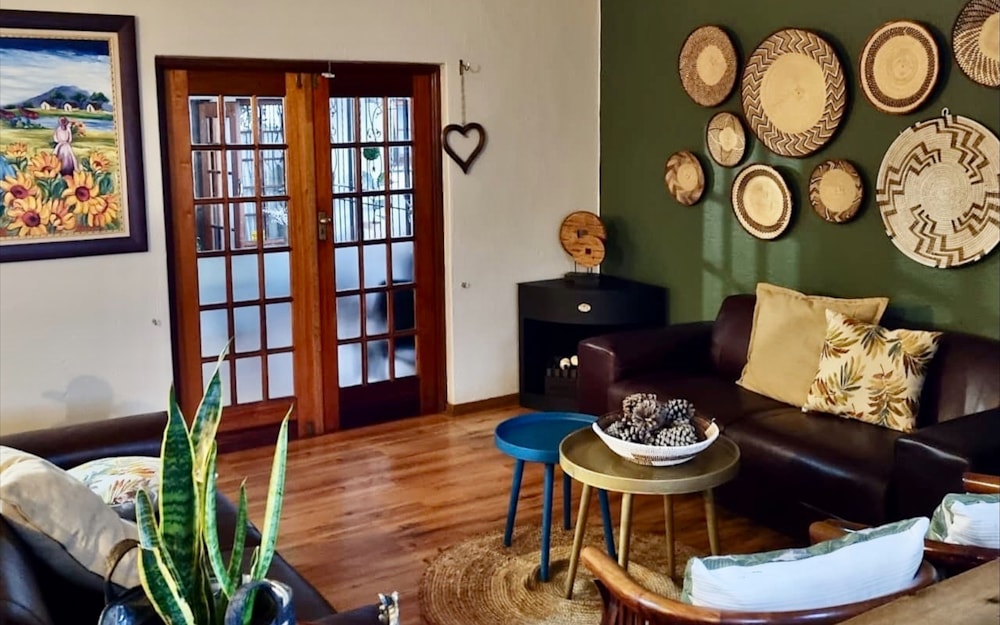 House sold in Protea Park, Rustenburg - 1RU1695127 House sold in Protea Park, Rustenburg - 1RU1695127