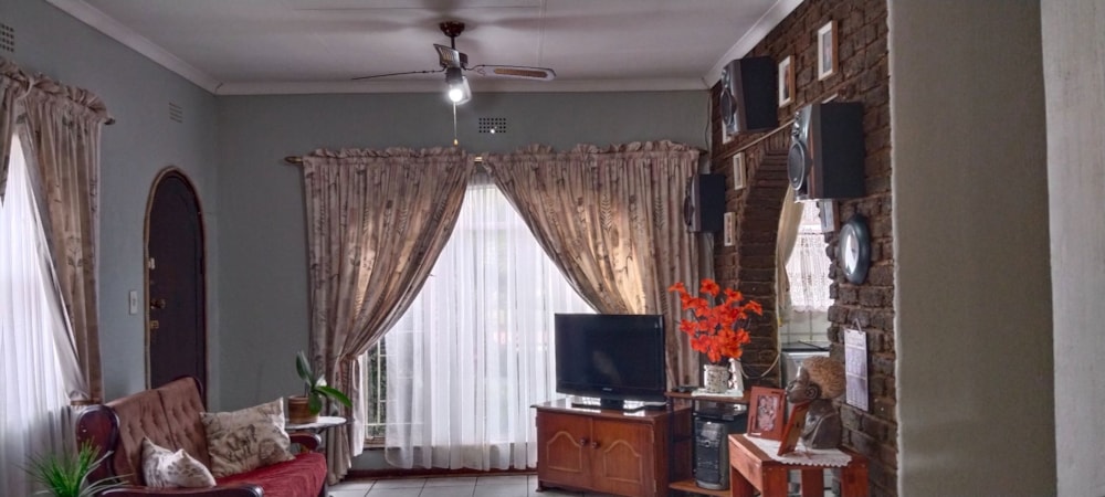 House for sale in Henley on Klip - 1VT1695320 House for sale in Henley on Klip - 1VT1695320