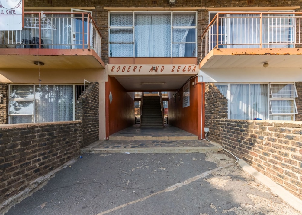 Apartment for sale in Wentworth Park - 1KR1694916 Apartment for sale in Wentworth Park - 1KR1694916