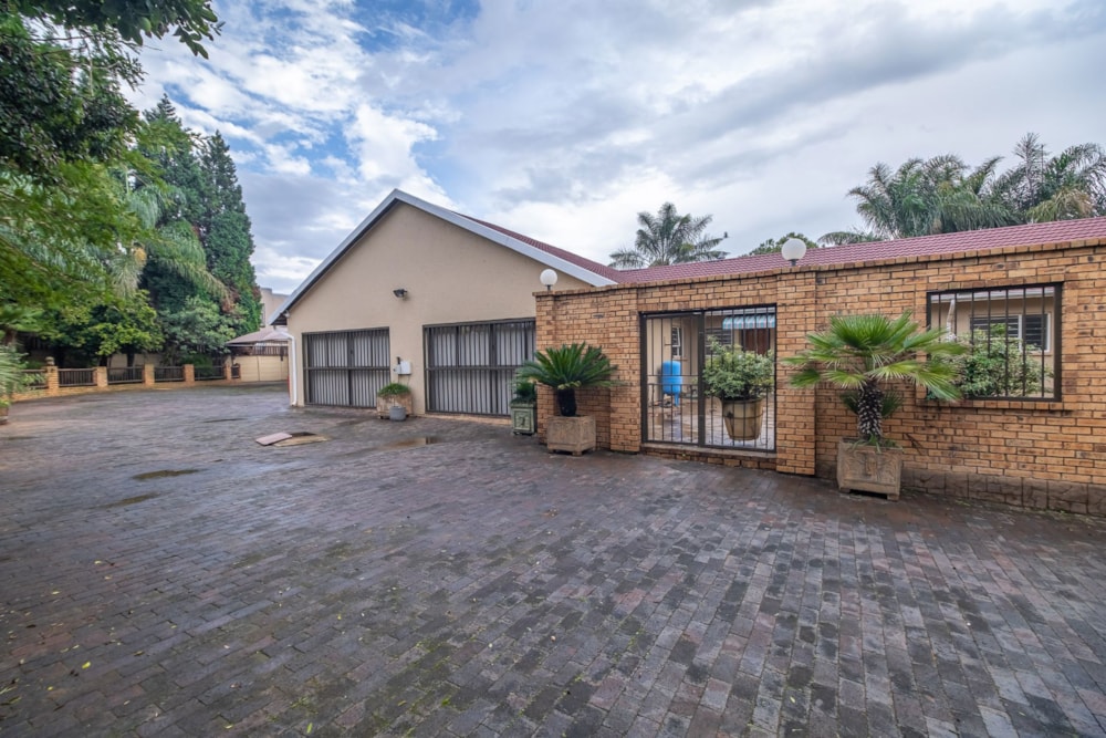 Smallholding for sale in Grobler Park - RDT1694936 Smallholding for sale in Grobler Park - RDT1694936