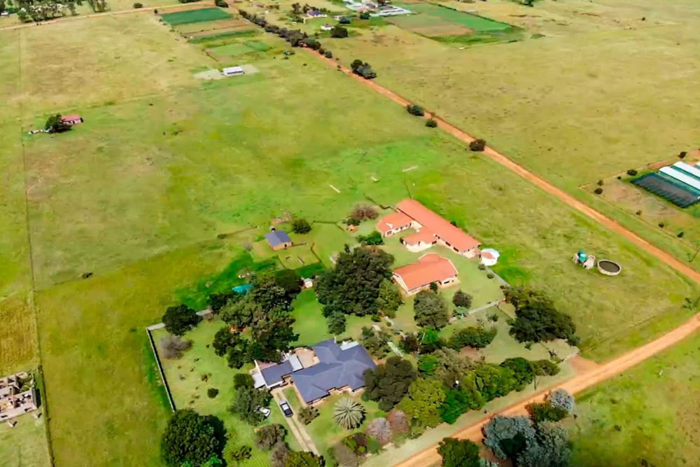 Mixed use farm for sale in Rikasrus - 1KR1695028 Mixed use farm for sale in Rikasrus - 1KR1695028