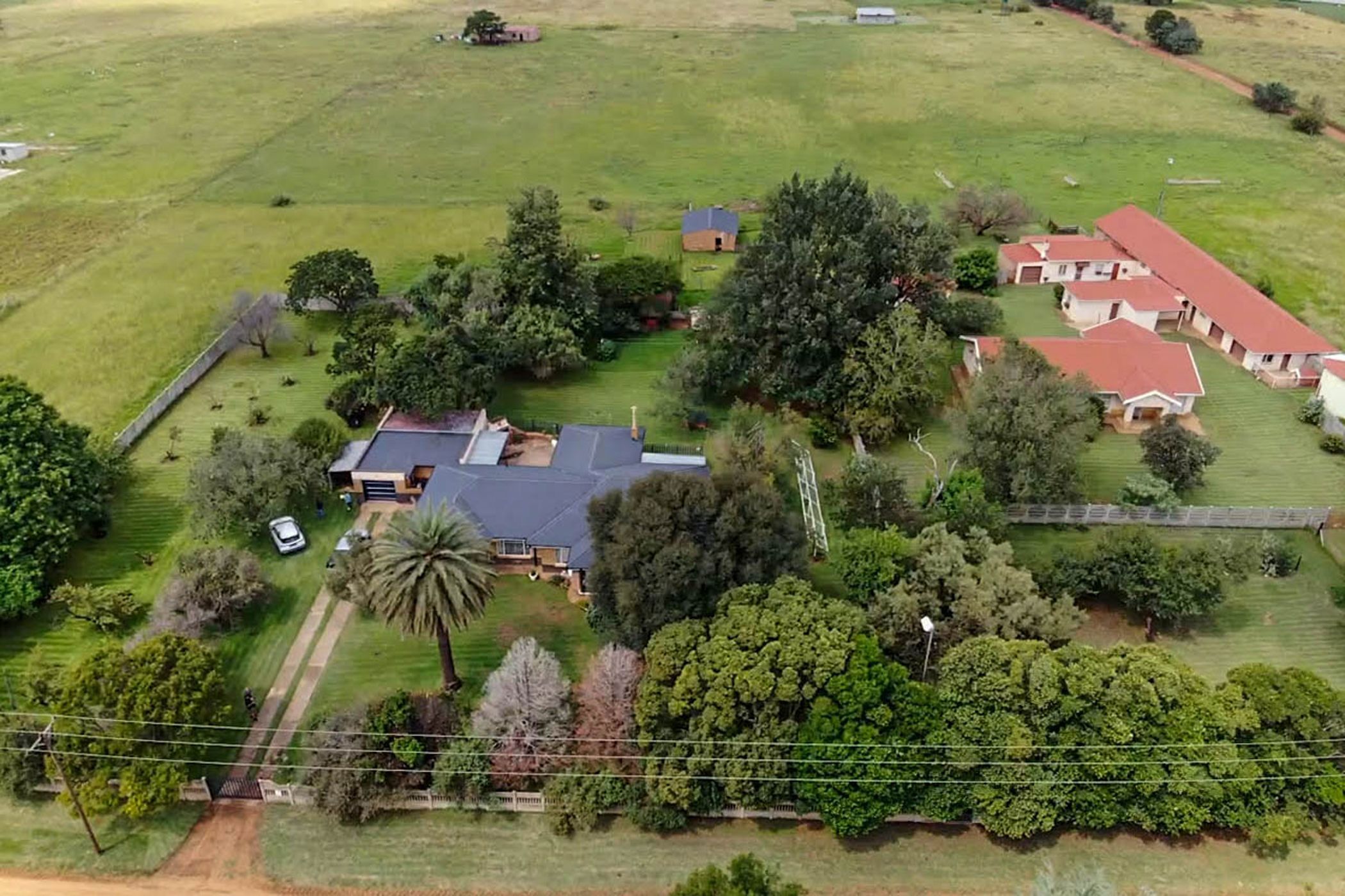 Mixed use farm for sale in Rikasrus - 1KR1695028