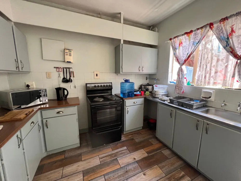 Townhouse for sale in Belgravia, Kimberley - 1KJ1694953 Townhouse for sale in Belgravia, Kimberley - 1KJ1694953