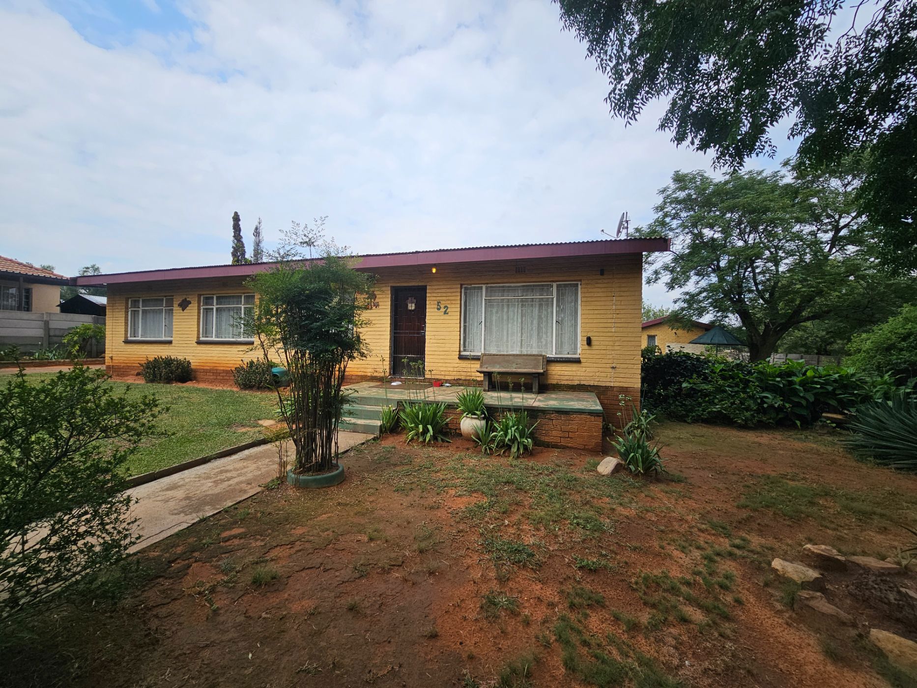 House for sale in Rensburg - 1SP1694969