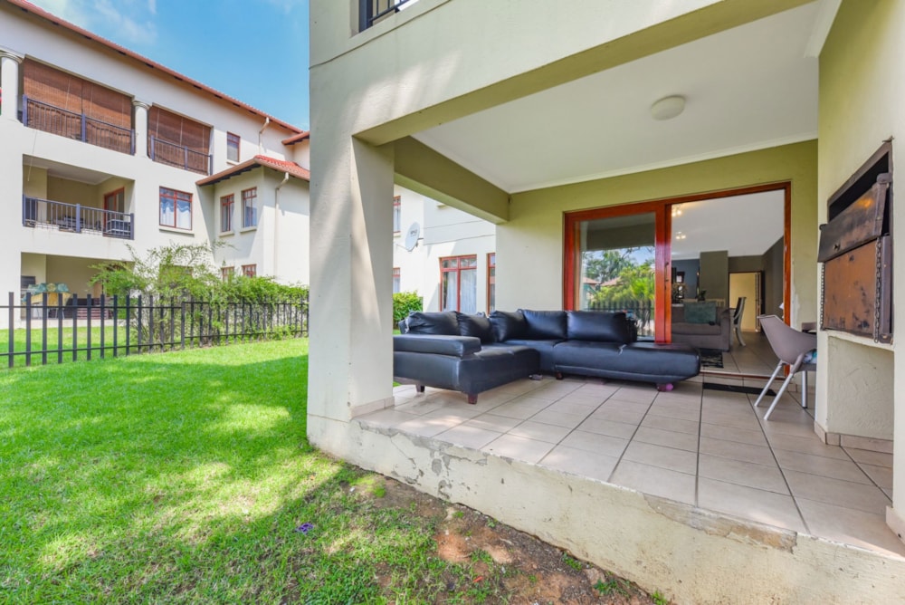 Apartment for sale in Paulshof - FW1695233 Apartment for sale in Paulshof - FW1695233