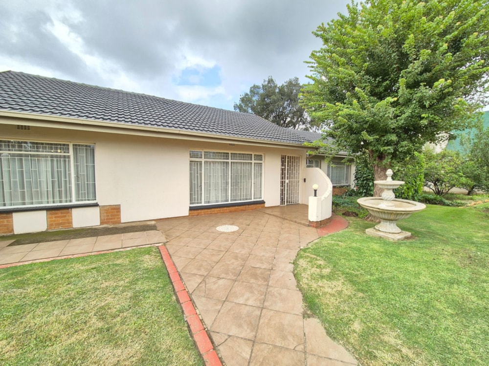 House for sale in Nigel Central - 1SP1695341