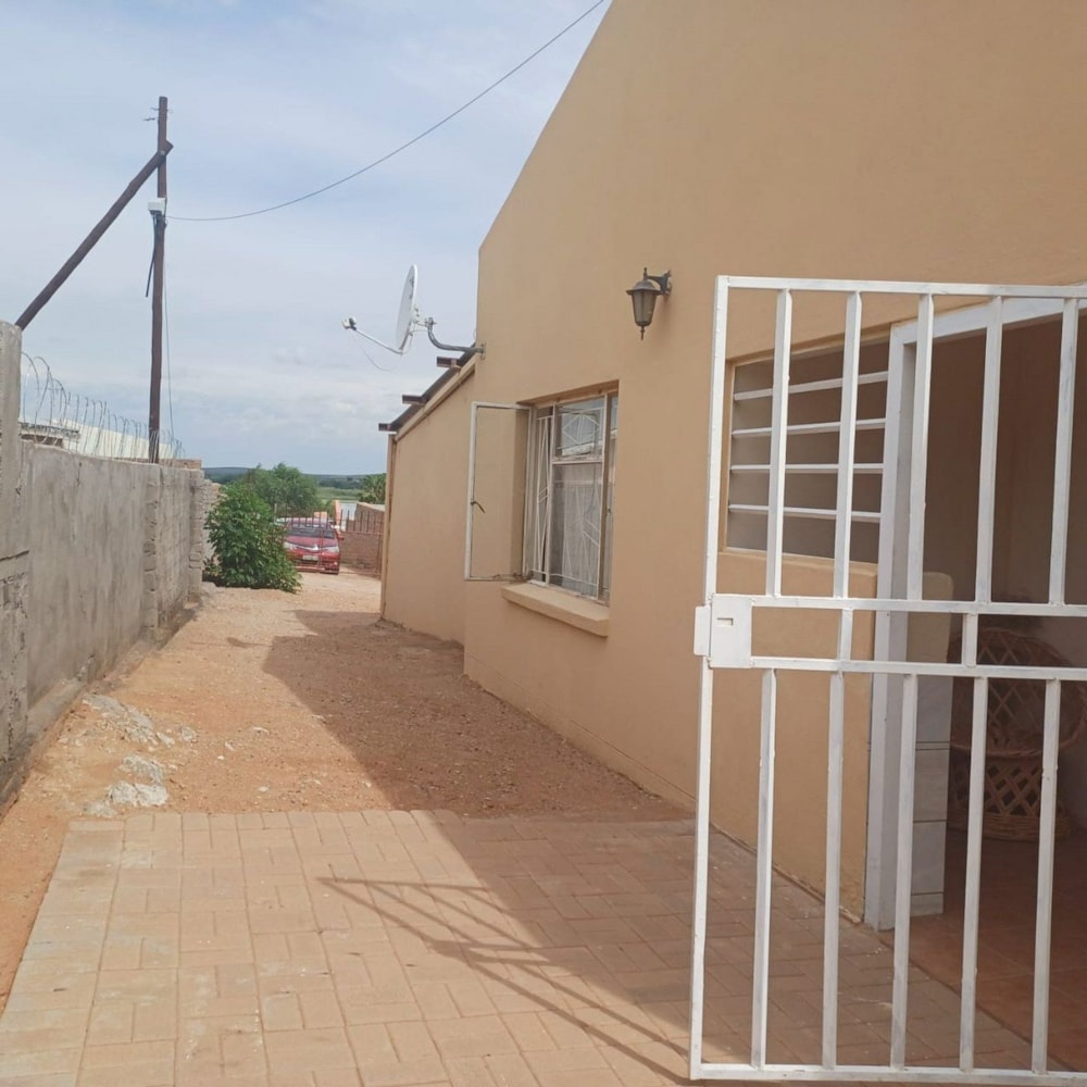 House for sale in Lemoendraai - 1KAH1695074