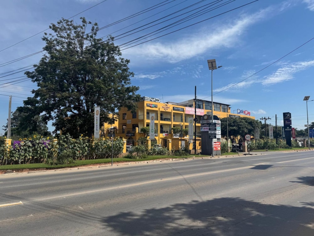 Commercial office to rent in Roma, Zambia - 3ZA1695113