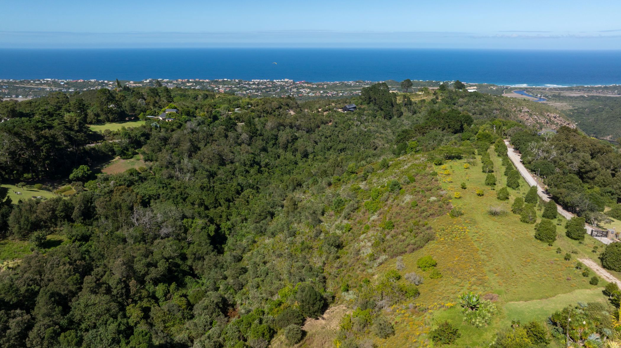 Smallholding for sale in Hoekwil - GEO1696451