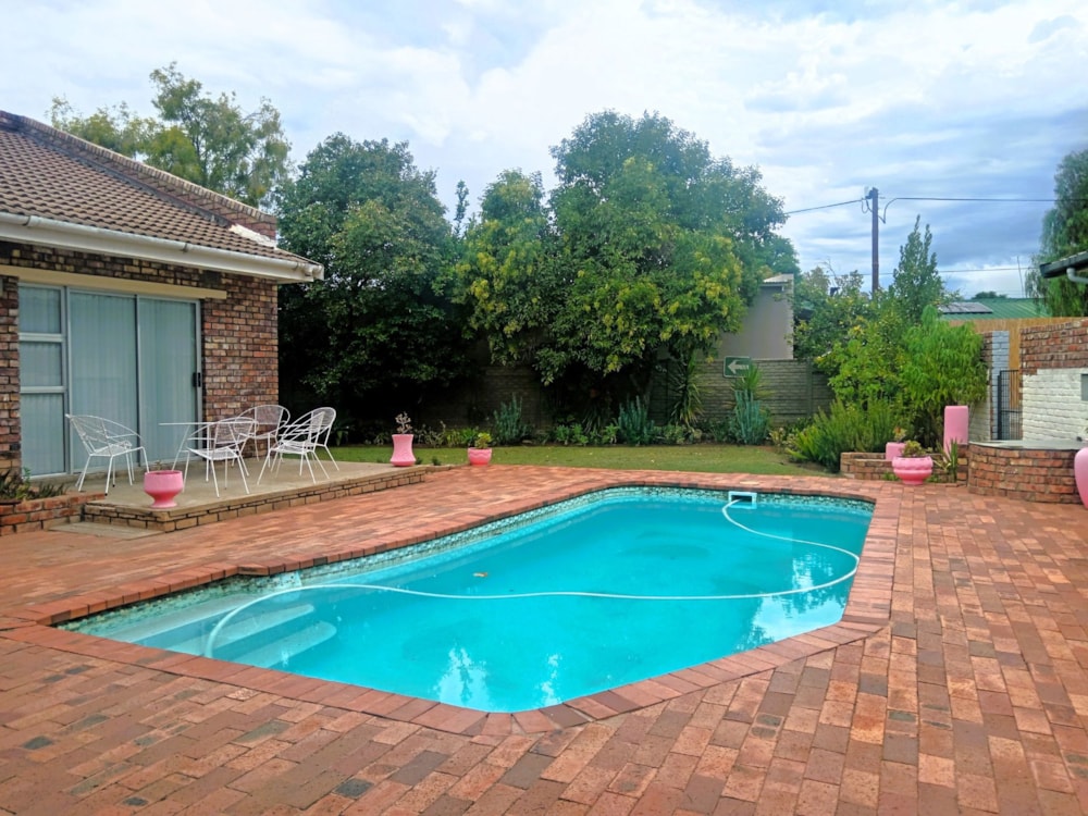 House for sale in Wesbank, Oudtshoorn - 1OU1695261 House for sale in Wesbank, Oudtshoorn - 1OU1695261