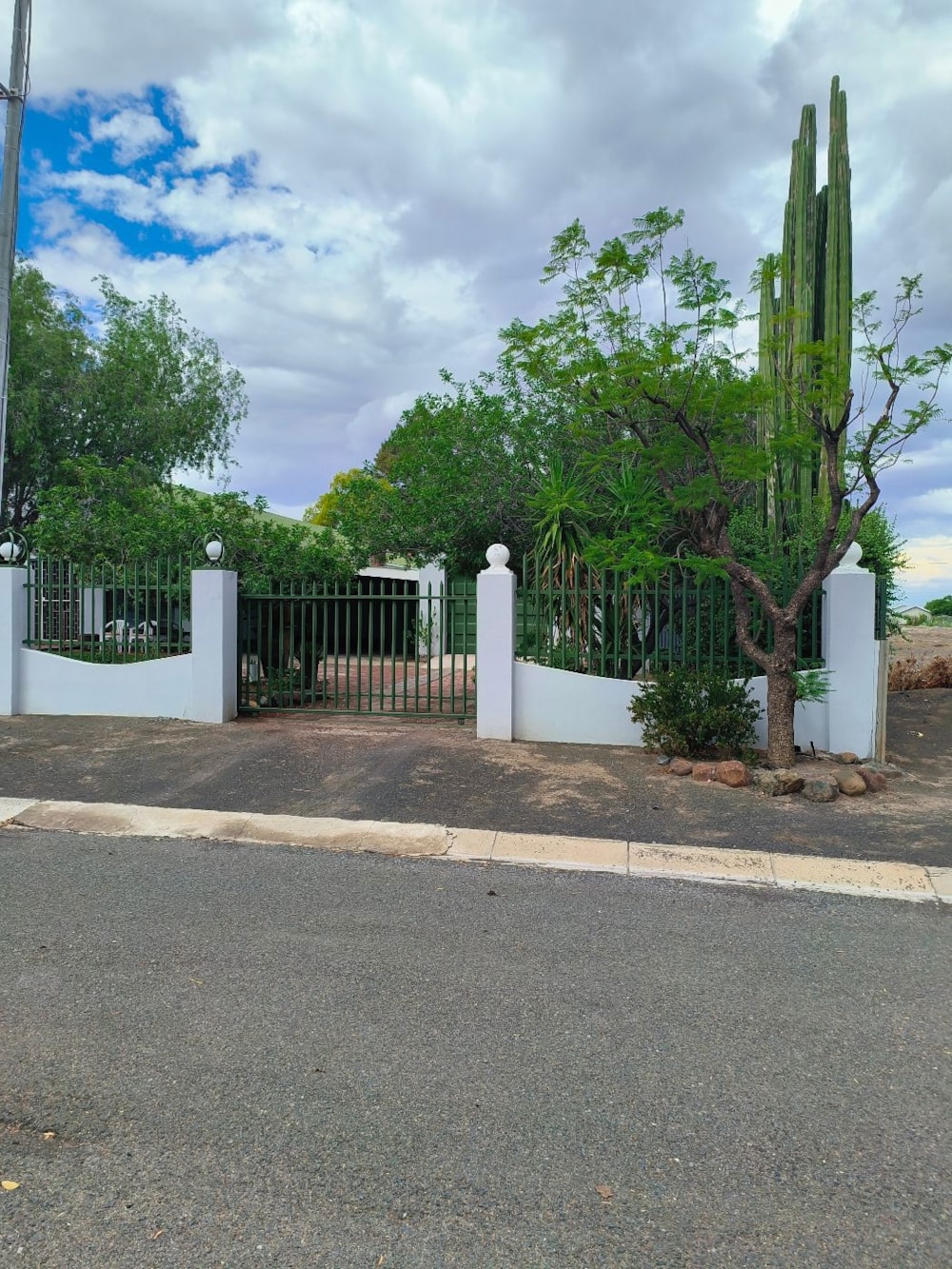 House for sale in Hospital Hill, Beaufort West - 1KK1695164