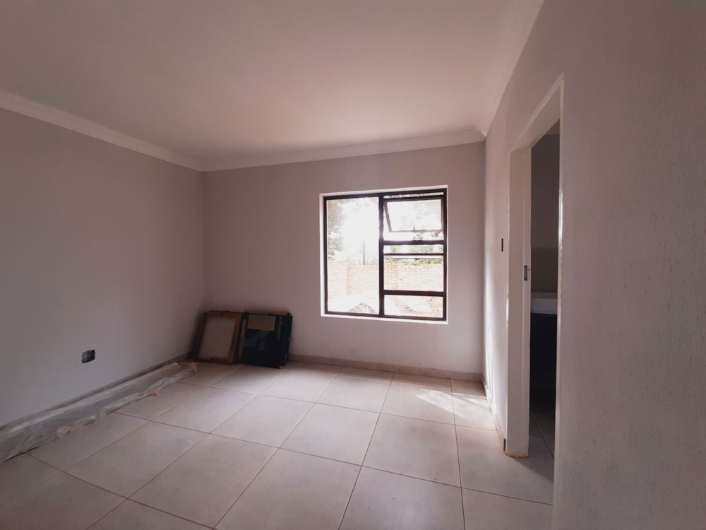 House for sale in Westonaria, Westonaria - 1KR1695461 House for sale in Westonaria, Westonaria - 1KR1695461