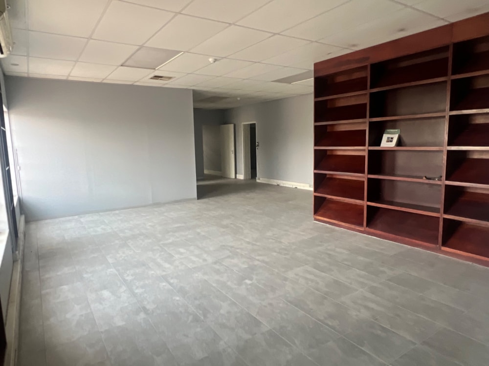 Commercial office to rent in Commerce Park, Botswana - 3BO1695419 Commercial office to rent in Commerce Park, Botswana - 3BO1695419