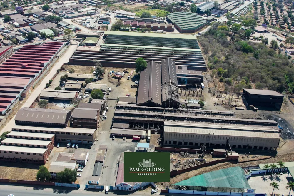 Commercial industrial property for sale in Steeldale, Zimbabwe - 3ZB1695559