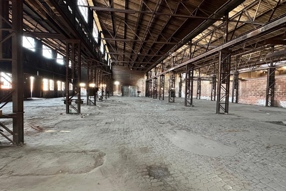 Commercial industrial property for sale in Bulawayo, Zimbabwe - 3ZB1695559 Commercial industrial property for sale in Bulawayo, Zimbabwe - 3ZB1695559