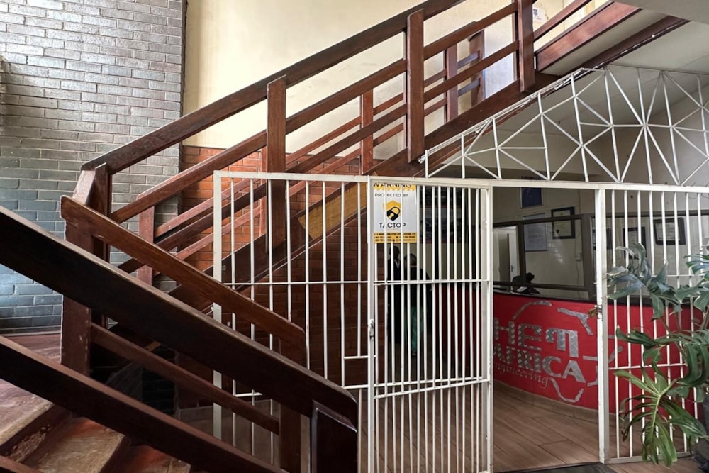 Commercial industrial property for sale in Bulawayo, Zimbabwe - 3ZB1695559 Commercial industrial property for sale in Bulawayo, Zimbabwe - 3ZB1695559