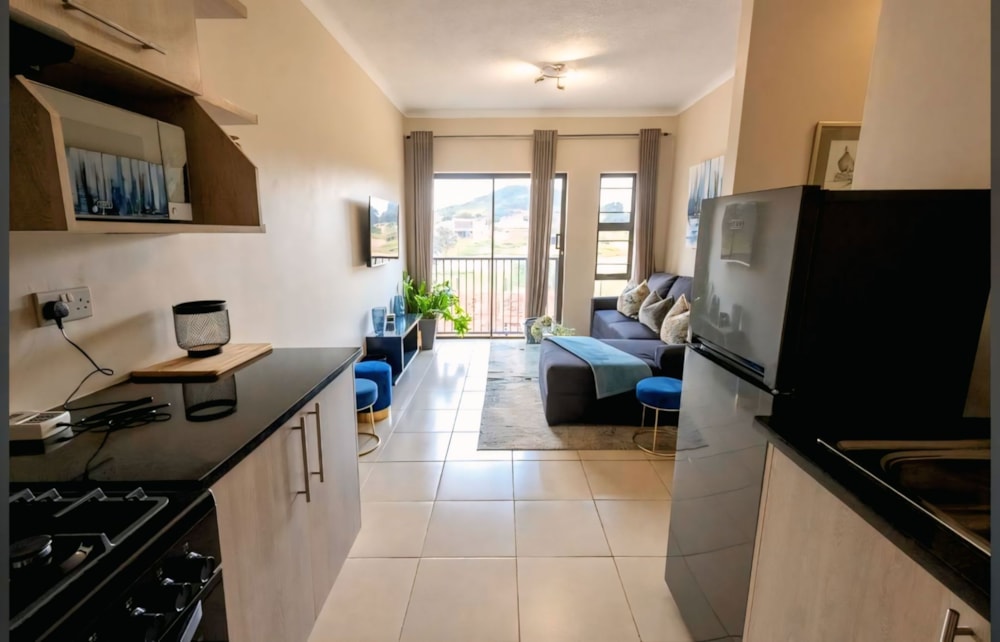 Apartment sold in Aspindale Park, Zimbabwe - 3ZB1696066 Apartment sold in Aspindale Park, Zimbabwe - 3ZB1696066