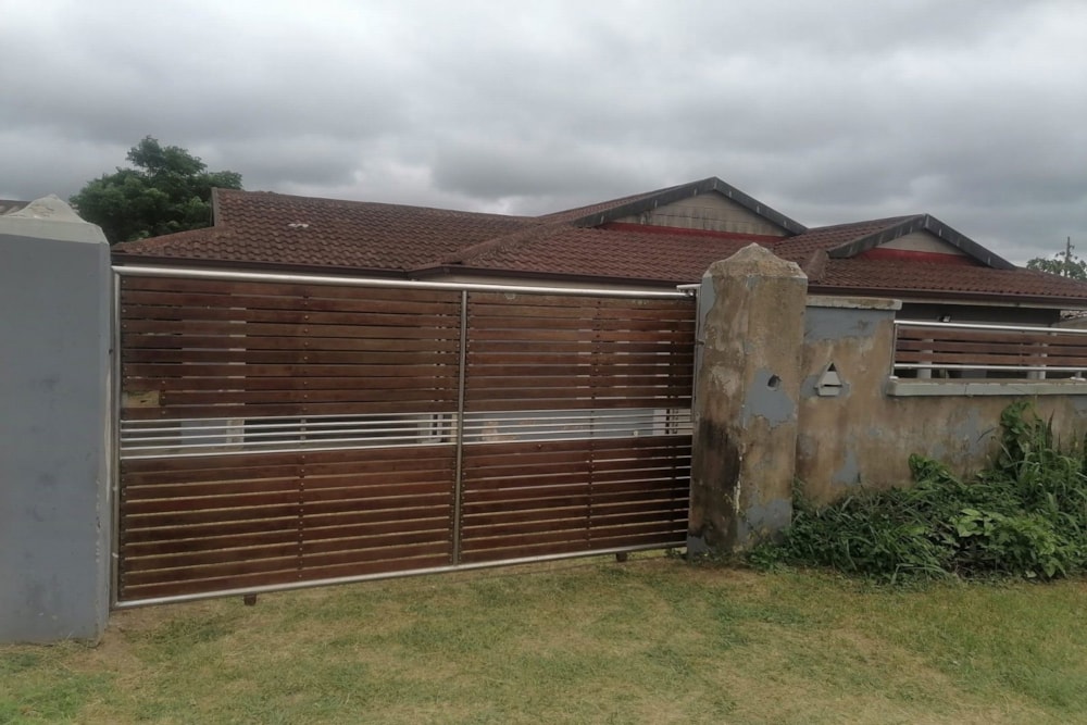 House for sale in Umlazi - 1WB1695615 House for sale in Umlazi - 1WB1695615