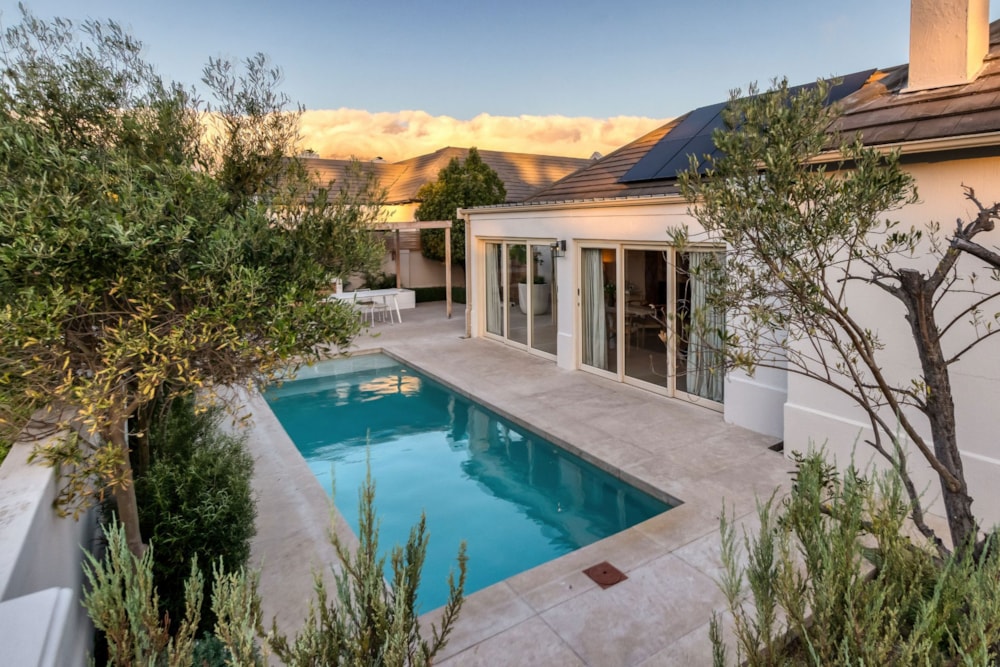 House sold in Morningside, Somerset West - SW1695734