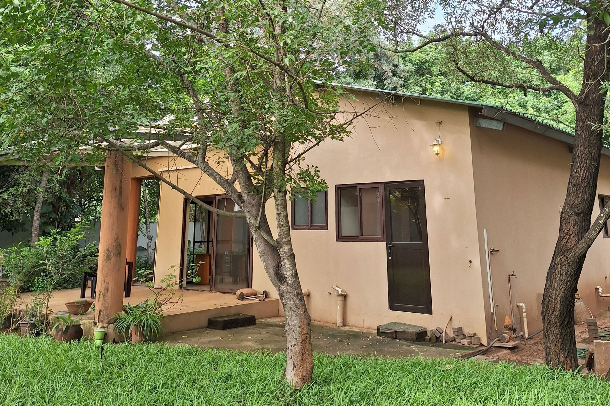 Garden cottage to rent in Matola Rio, Mozambique - 3MQ1702763