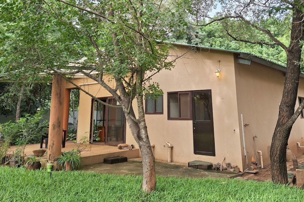 Garden cottage to rent in Matola Rio, Mozambique - 3MQ1702763 Garden cottage to rent in Matola Rio, Mozambique - 3MQ1702763