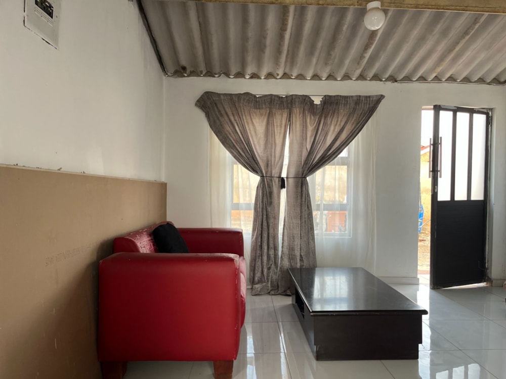 House for sale in Sebokeng Zone 13 - 1VT1695830 House for sale in Sebokeng Zone 13 - 1VT1695830