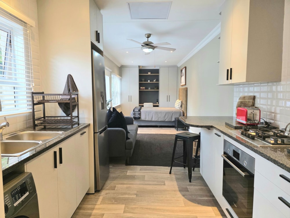 Cottage to rent in Parkview - JBL1721504 Cottage to rent in Parkview - JBL1721504