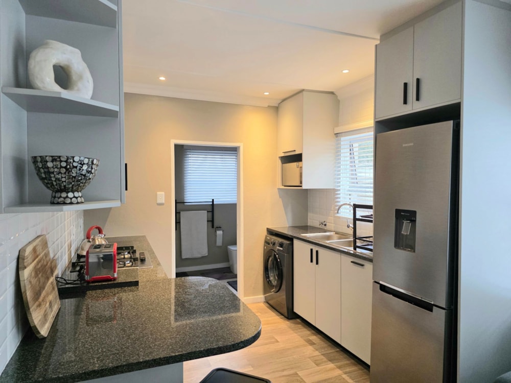 Cottage to rent in Parkview - JBL1721504 Cottage to rent in Parkview - JBL1721504