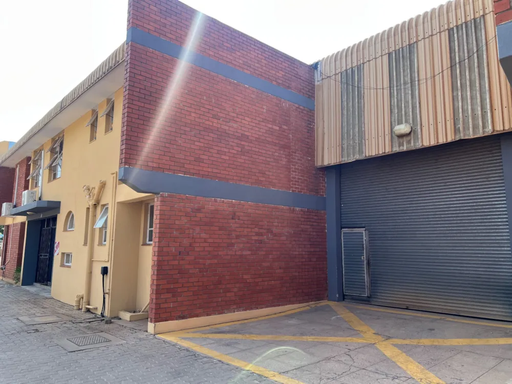 Commercial industrial property to rent in Gwest Industrial, Botswana - 3BO1695892 Commercial industrial property to rent in Gwest Industrial, Botswana - 3BO1695892