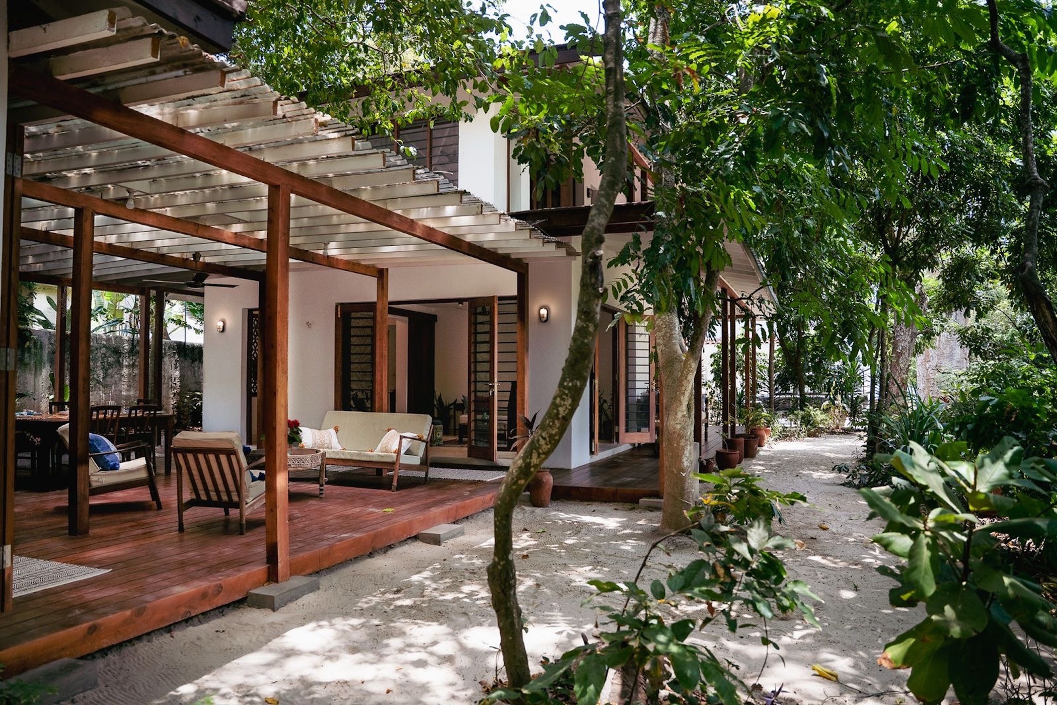 Beach bungalow to rent in Galu, Kenya - 3KE1696176