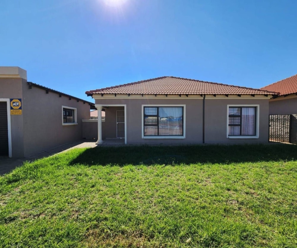 Townhouse for sale in Kimdustria - 1KJ1696148