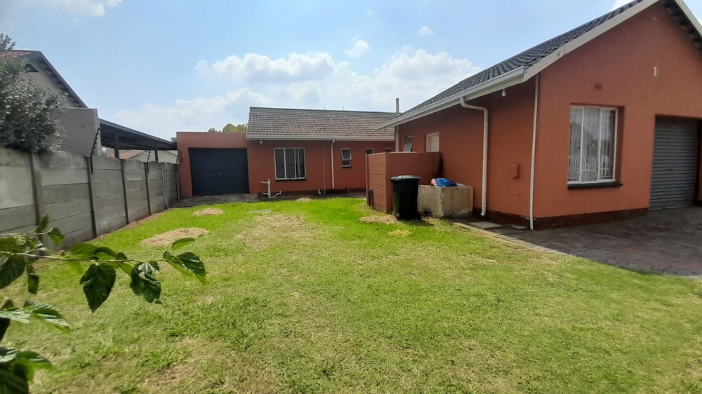 House for sale in Vanderbijlpark SE 6 - 1VT1696105