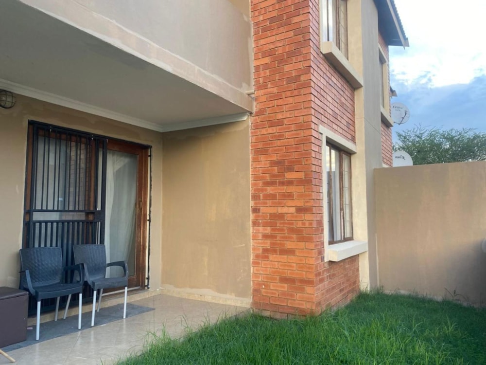 Security complex home for sale in Montana Gardens - PTM1696146