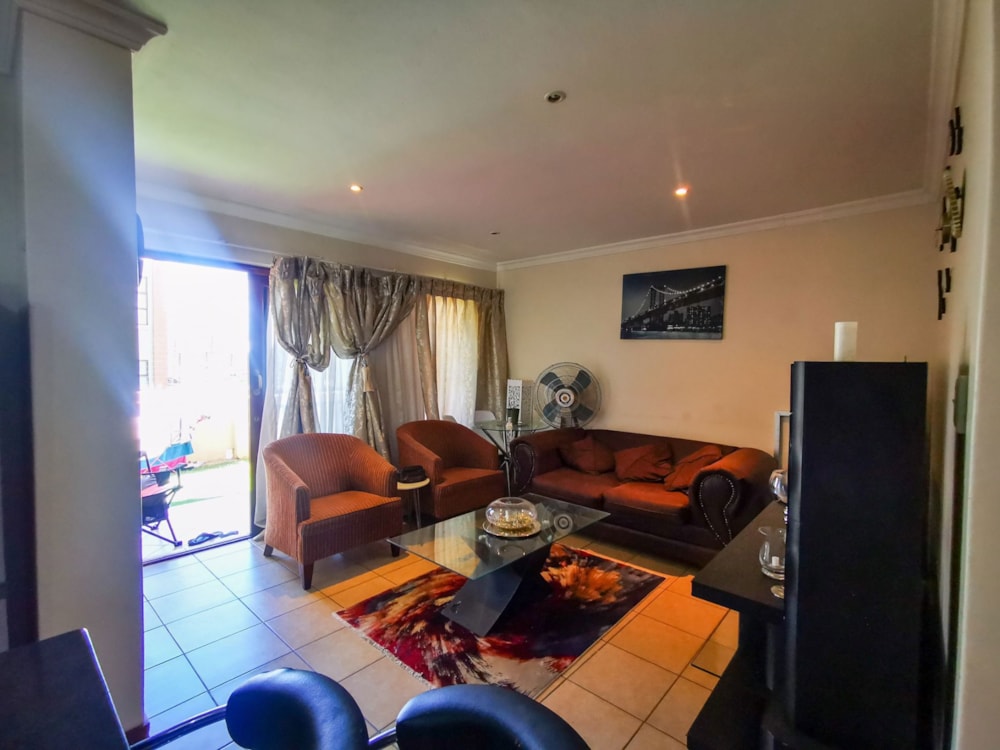 Security complex home for sale in Montana Gardens - PTM1696146