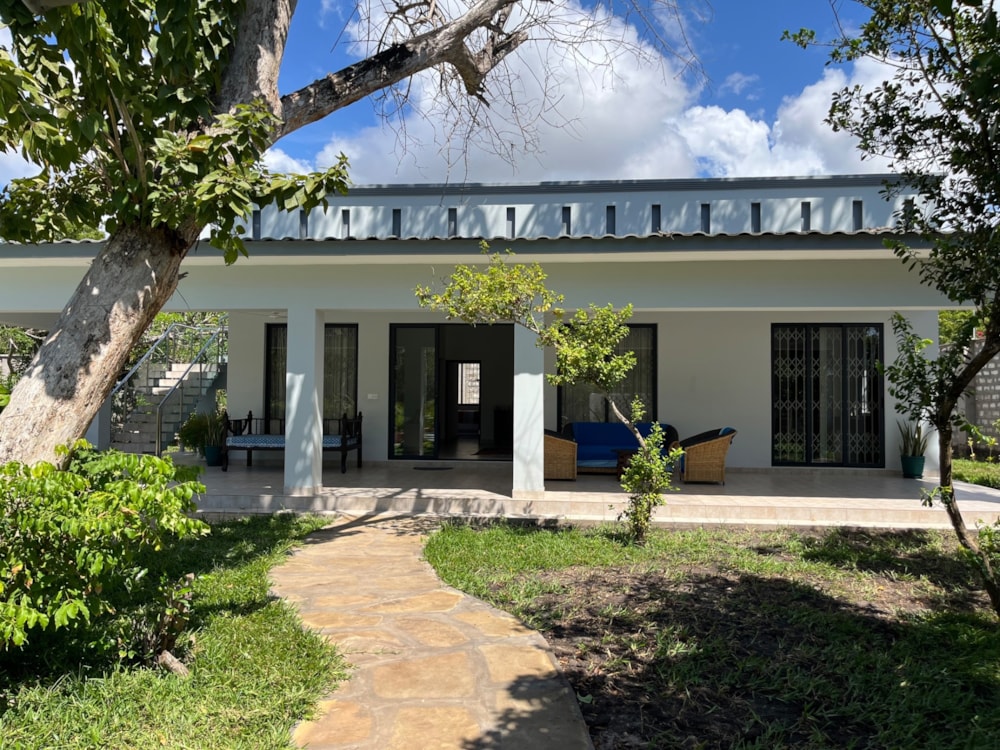 Garden cottage let in Kenya - 3KE1696175 Garden cottage let in Kenya - 3KE1696175