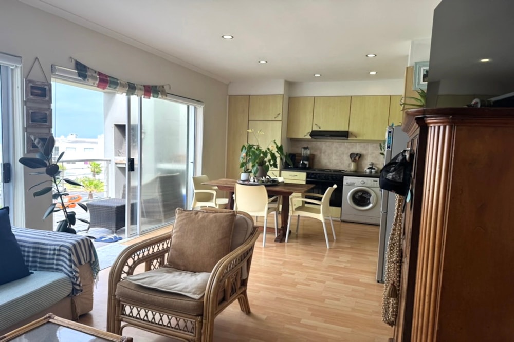 Apartment let in West Beach, Blouberg - 1TV1695230